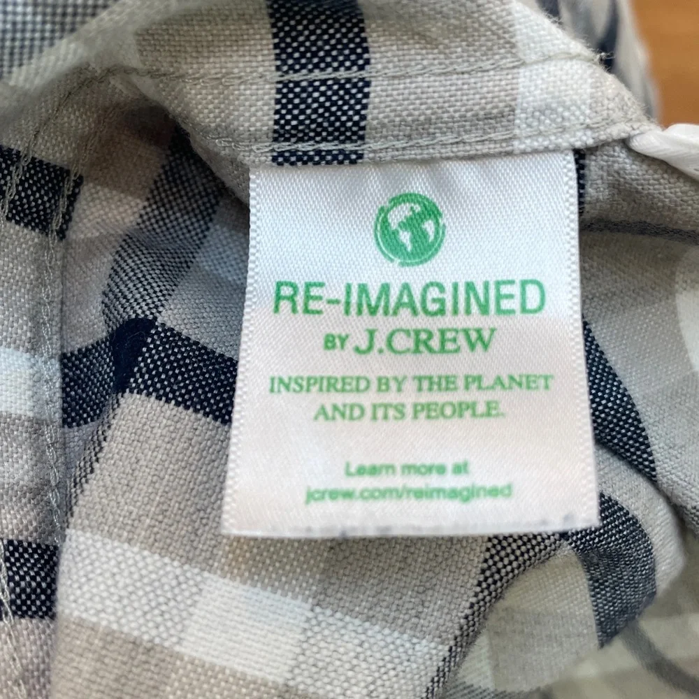 J.Crew Classic Men's Blue and White Plaid Slim fit. Size small.